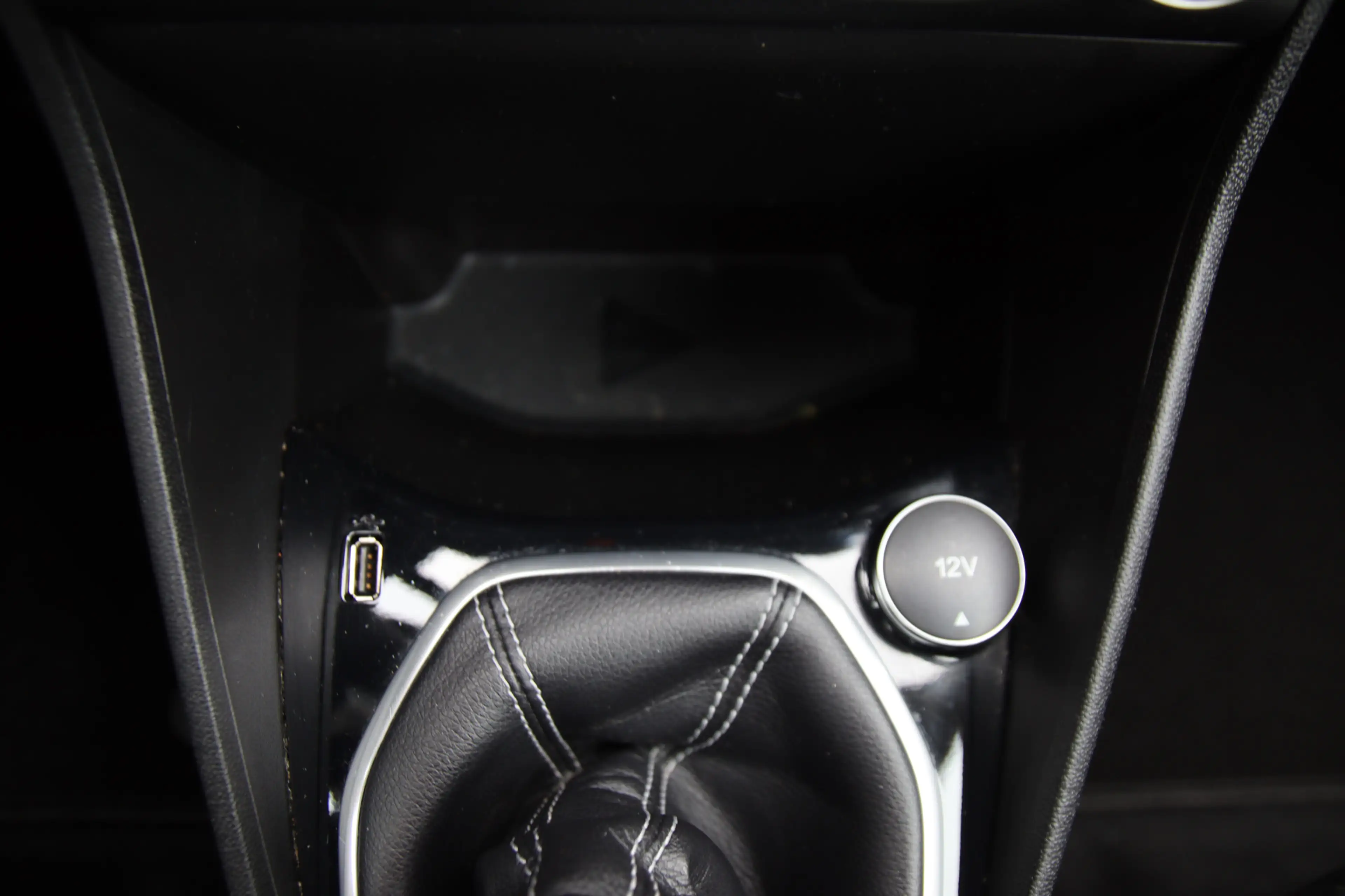 Ford Fiesta 1.0 EcoB Titanium BLIS, B&O, Carplay, Clima, Camer — photo 30
