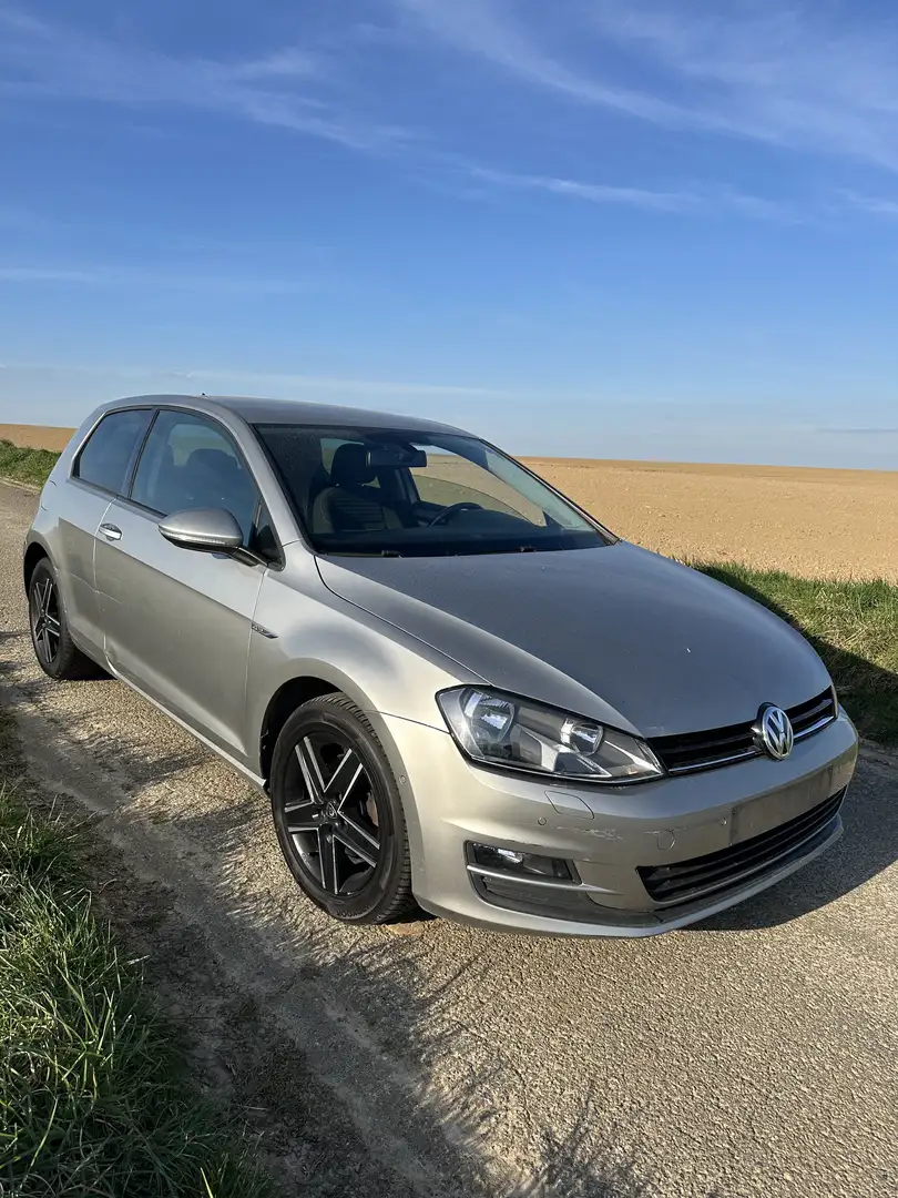 Volkswagen Golf 1.4 TSI Highline - 1