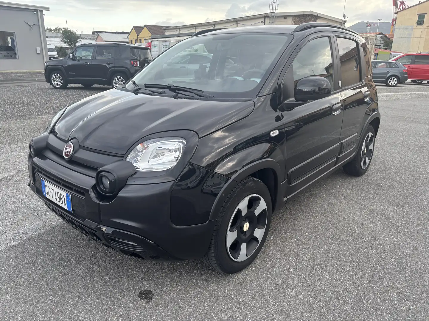 Fiat Panda Panda III 2016 1.0 hybrid City Cross s Noir - 1