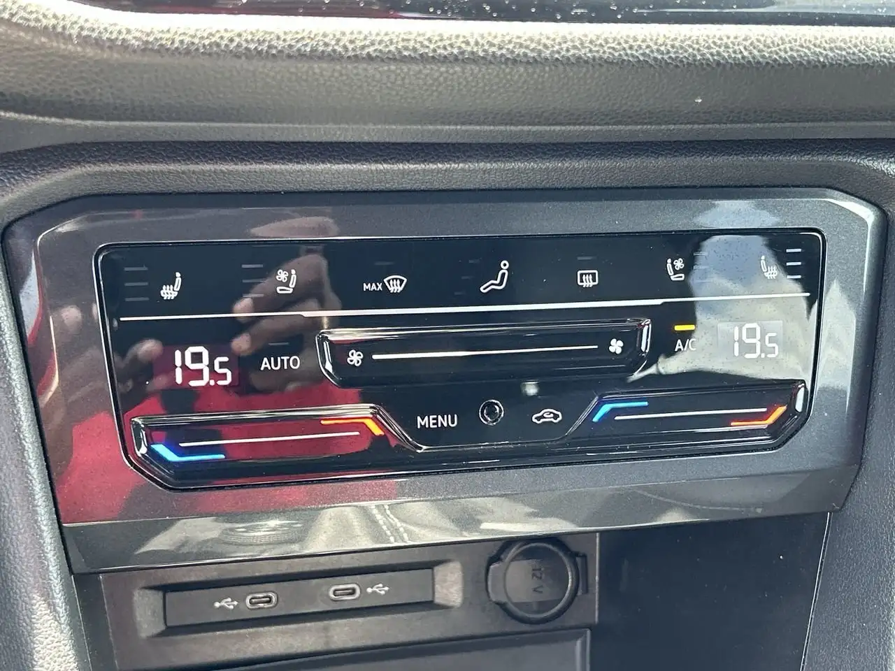 Volkswagen Tiguan снимка Volkswagen Tiguan