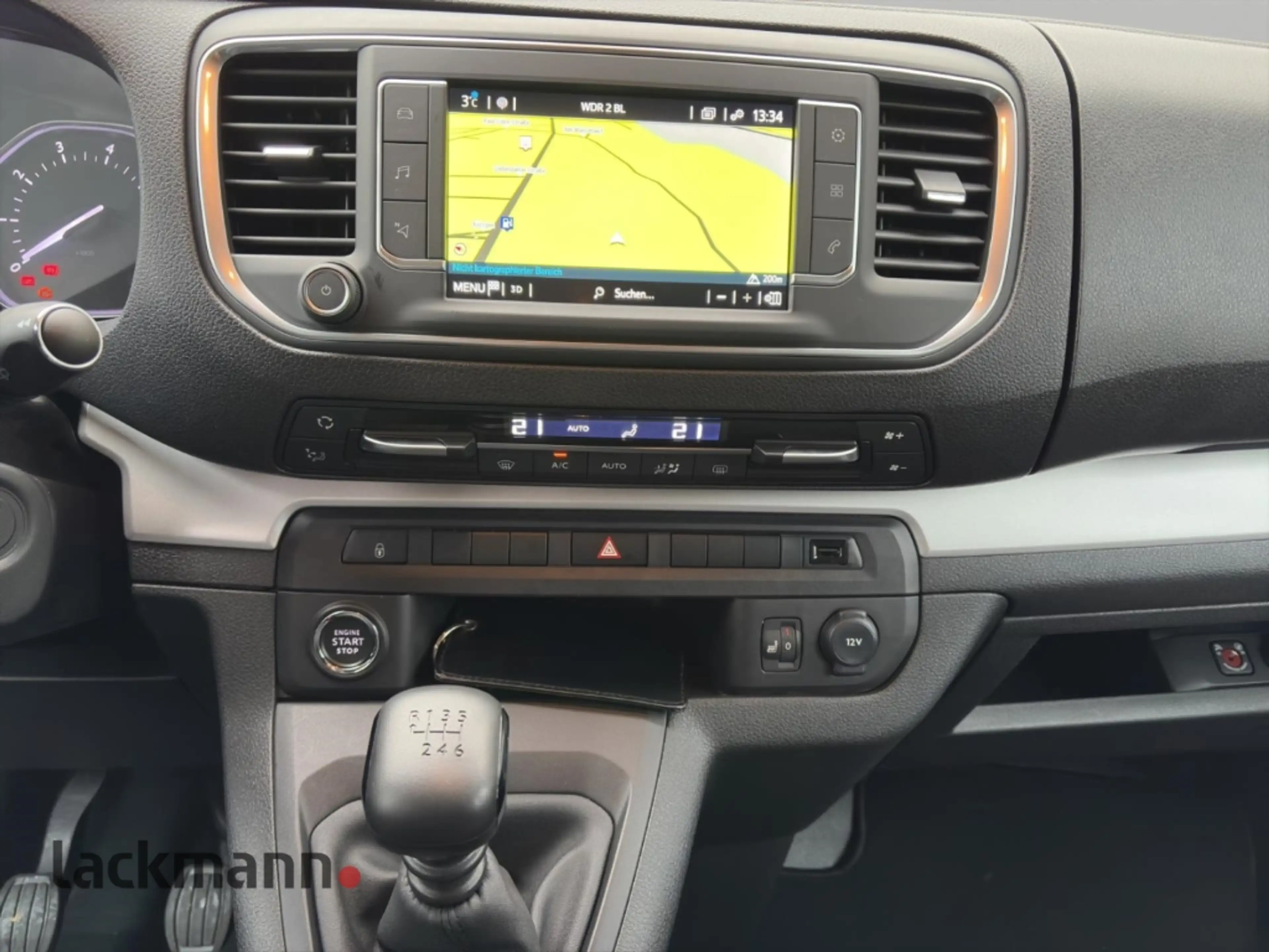 Toyota Proace 2.0 L2 4X4 Shuttle Comfort Verso 9 Sitzer — photo 10