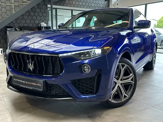 Maserati Levante GranSport S Q4 LED SOFT B&W 360°