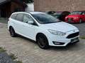 Ford Focus Turnier Business mit Navigation Weiß - thumbnail 2