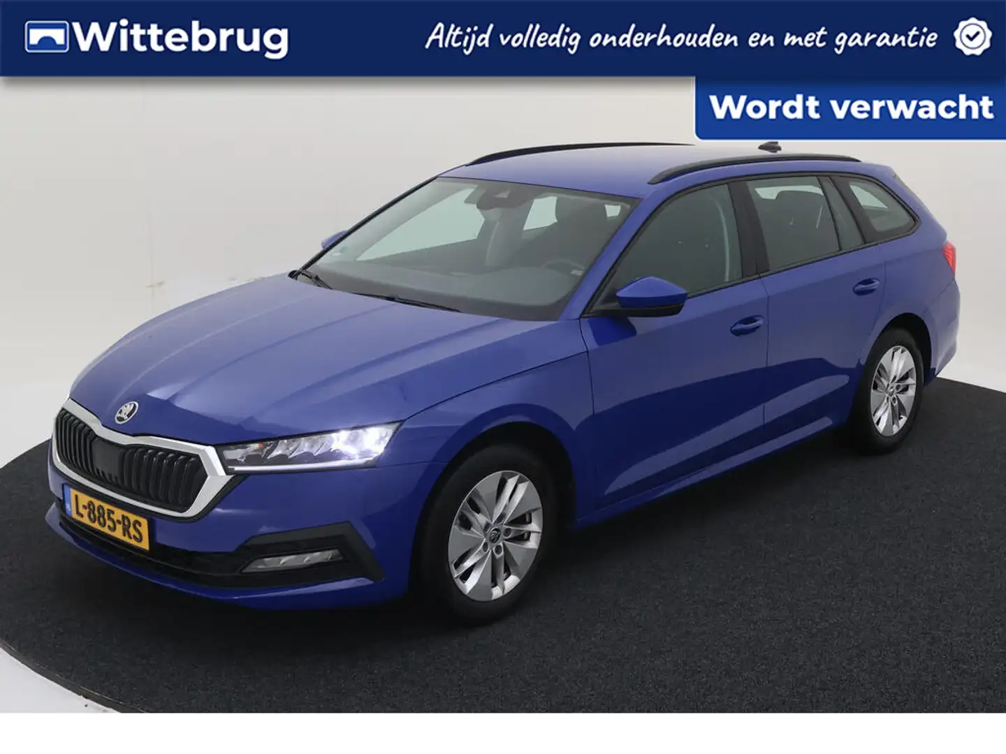 Skoda Octavia Combi 1.0 TSI 110pk Business Edition / LED / Navi Blauw - 1