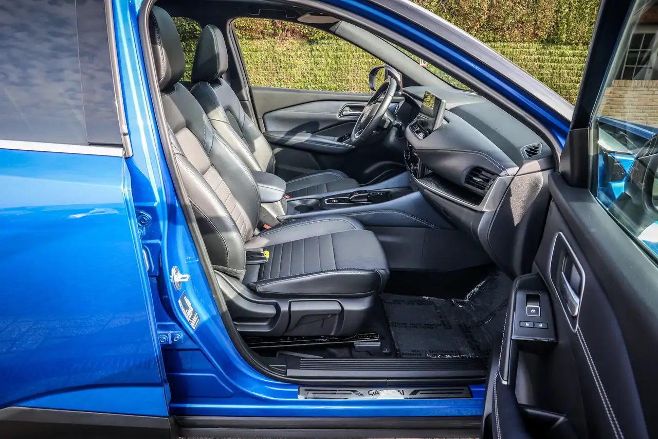 Nissan Qashqai E-POWER*BENZINE-HYBRIDE*TEKNA-UITVOERI*GLAZEN-DAK* 25