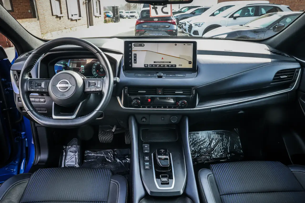Nissan Qashqai E-POWER*BENZINE-HYBRIDE*TEKNA-UITVOERI*GLAZEN-DAK* 22