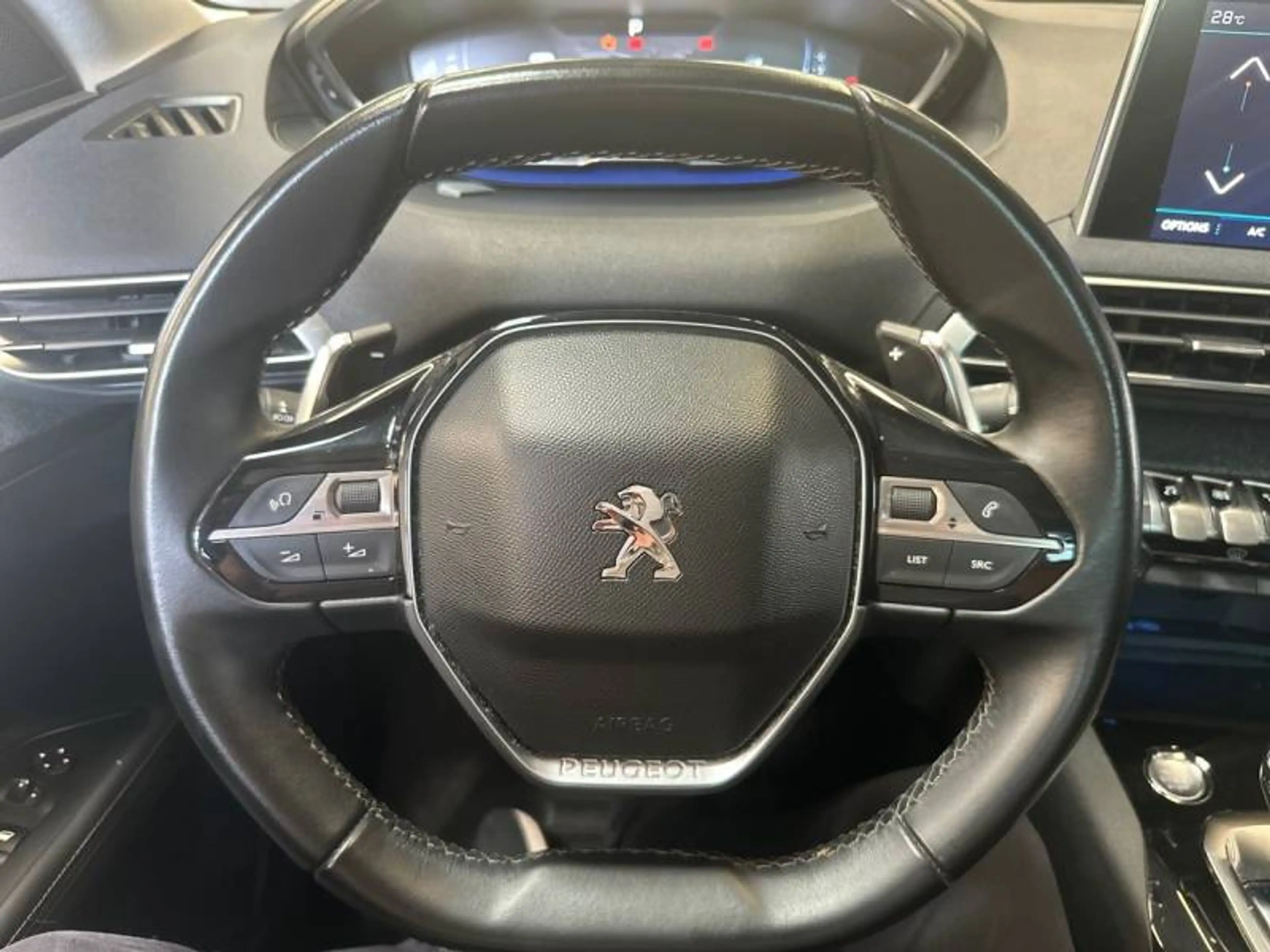 Peugeot 3008 2 1.2 PureTech 96kW S&S Auto Allure — photo 15