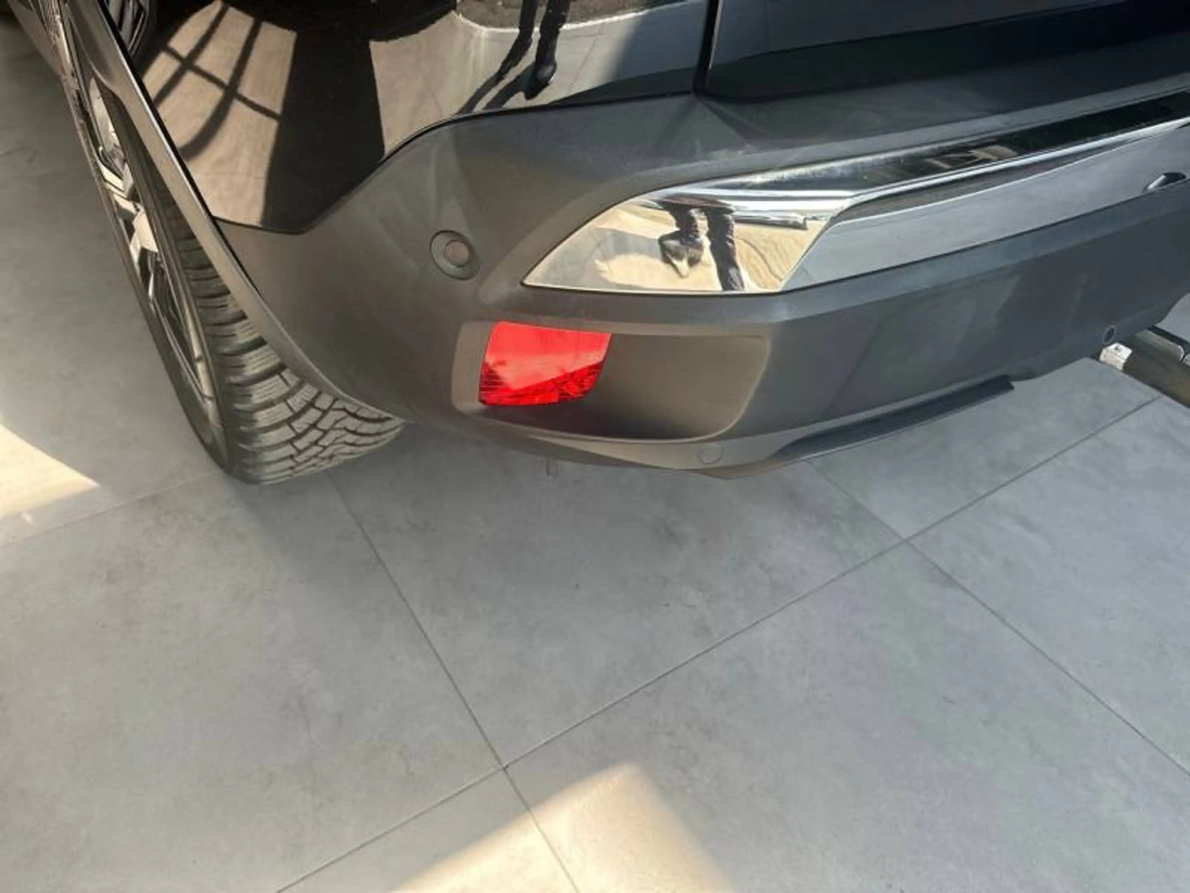 Peugeot 3008 2 1.2 PureTech 96kW S&S Auto Allure — photo 27