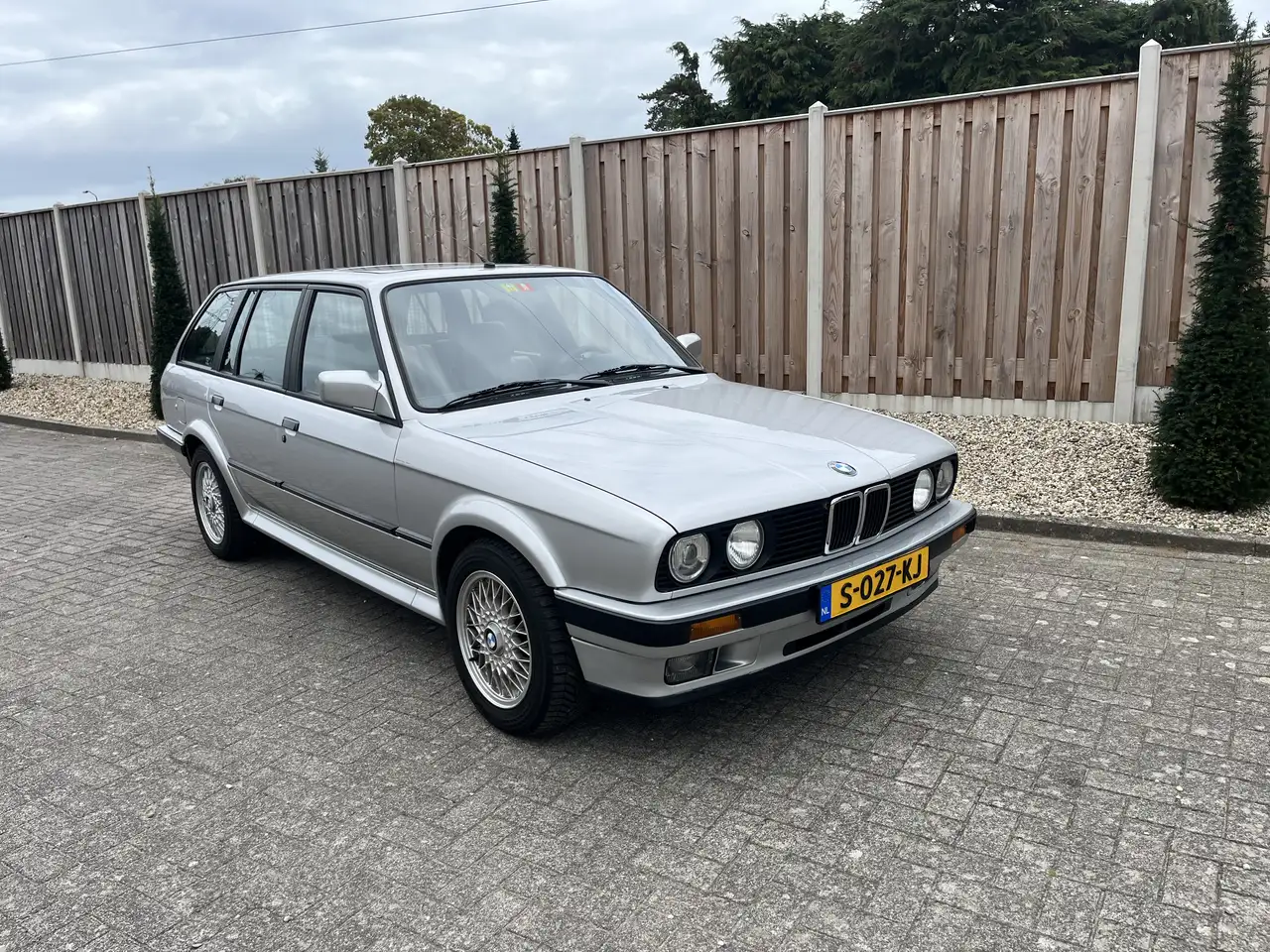 BMW 530 325iX Touring, foto 4