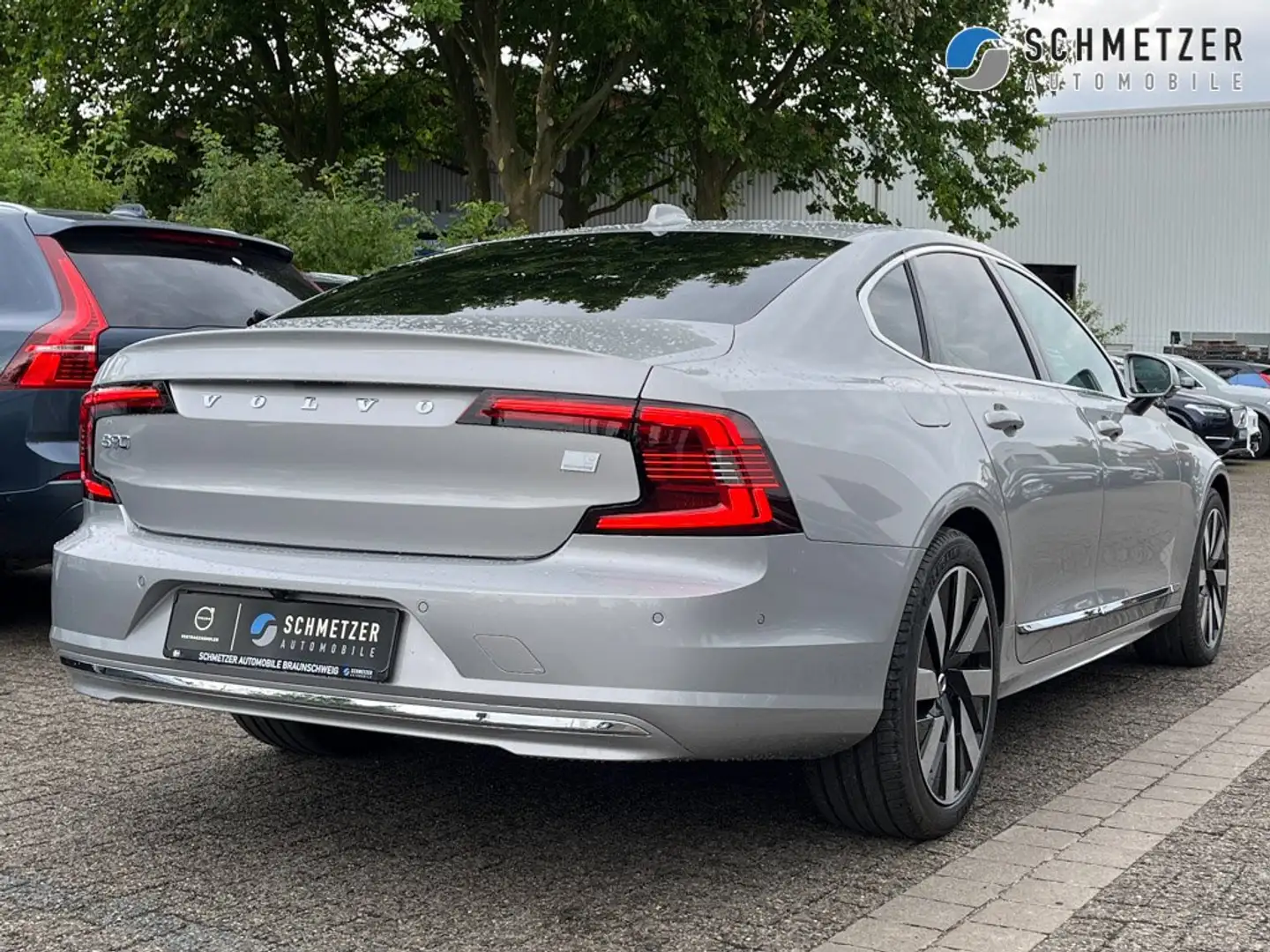Volvo S90 +Recharge+T8+AWD+E-Sitze+Standh+SHD+360°Kam++ Zilver - 2