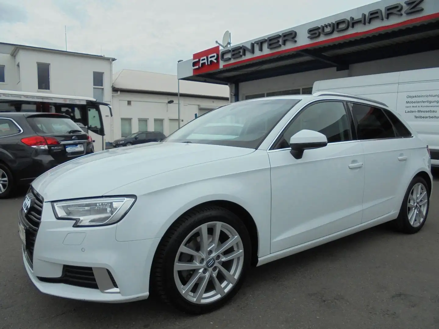 Audi A3 Sportback Sport Bi-Xenon virtual Cockpit Navi Wit - 2