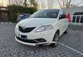 Lancia Ypsilon 0.9 TwinAir 85 CV 5 porte Metano Ecochic Gold Bianco - thumbnail 1