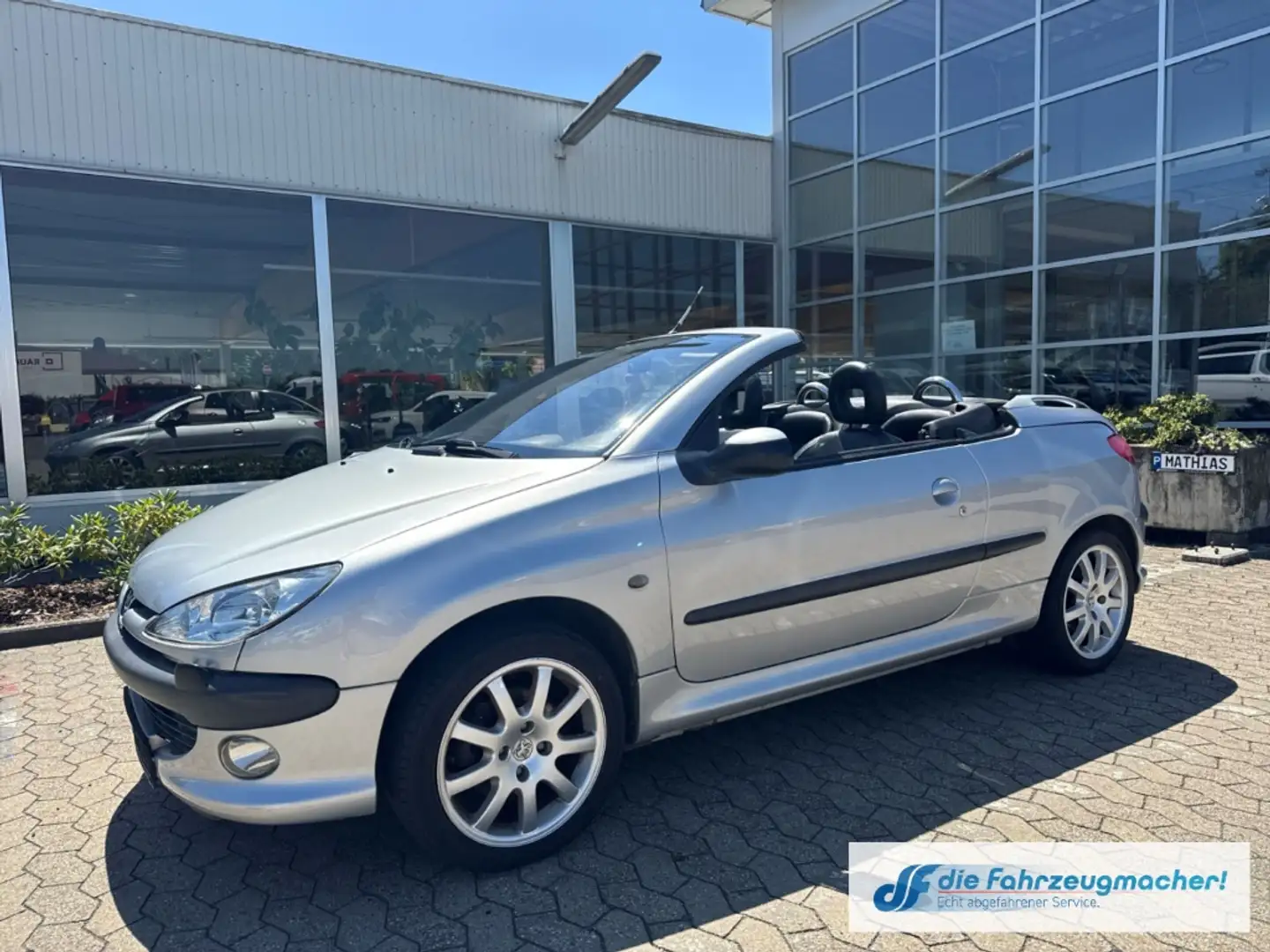 Peugeot 206 Cabriolet CC Platinum 2.0 16V Händler Auto Серый - 2