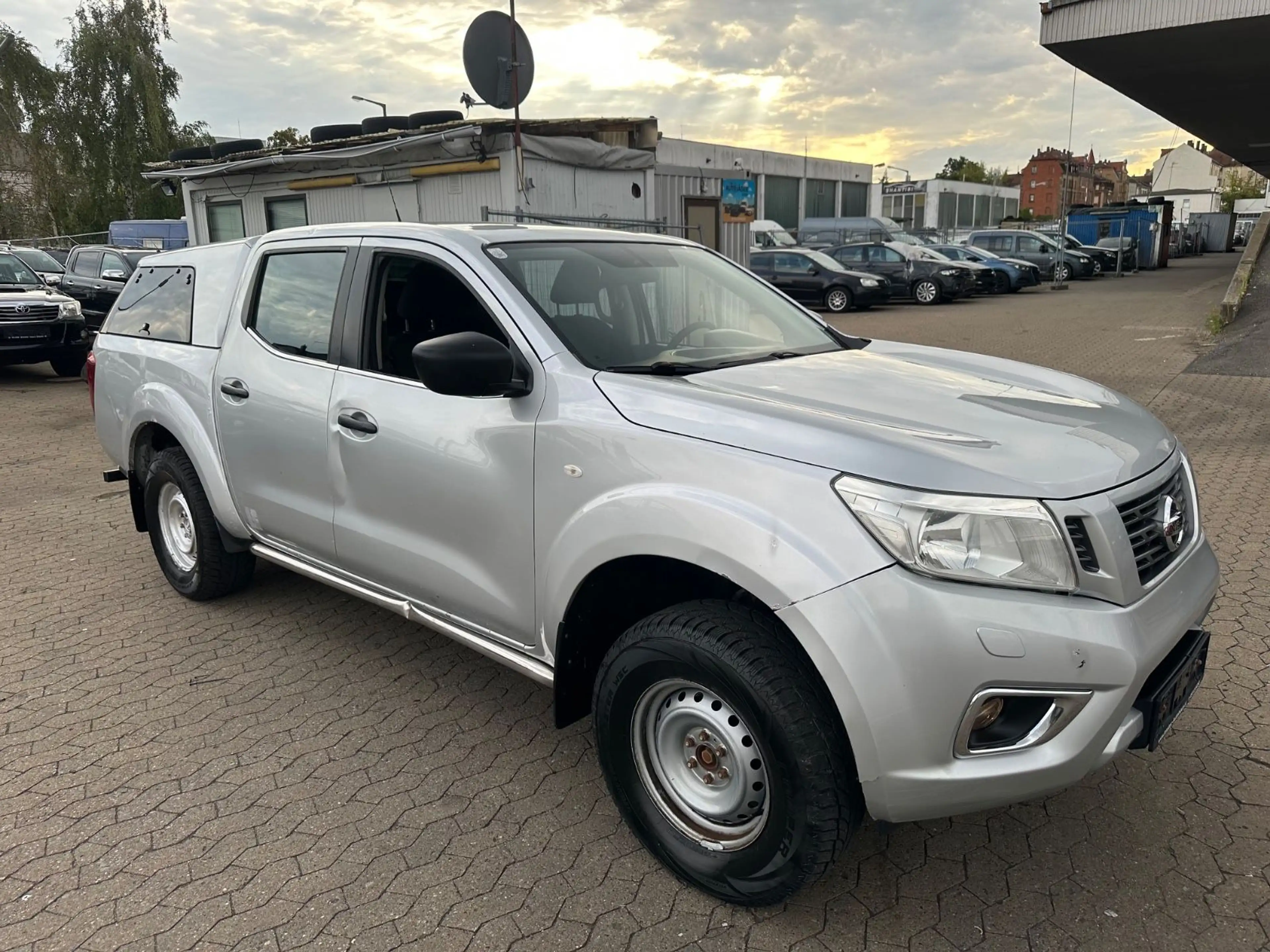 Nissan Navara — photo 3