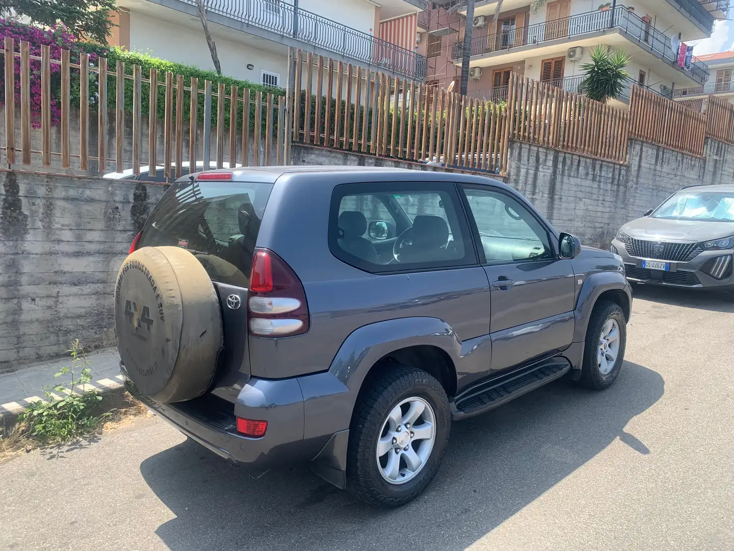Toyota Land Cruiser Land Cruiserkdj125 3p 3.0 d-4d Sol auto my05 Grigio - 1