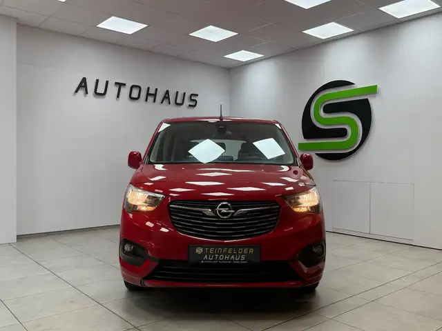 Opel Combo view 2