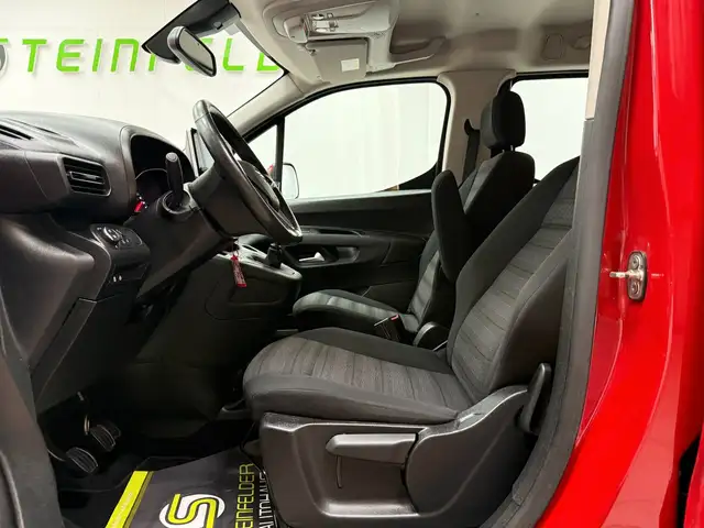Opel Combo view 11