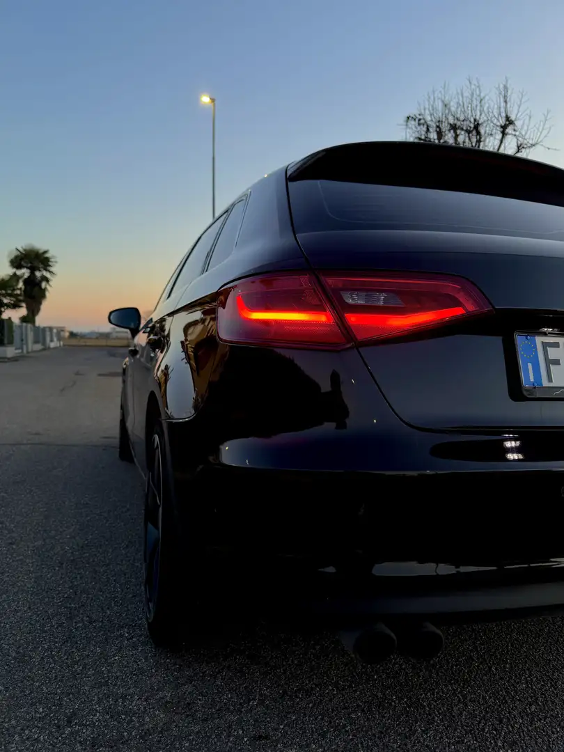 Audi A3 Sportback 2.0 TDI full black - 2