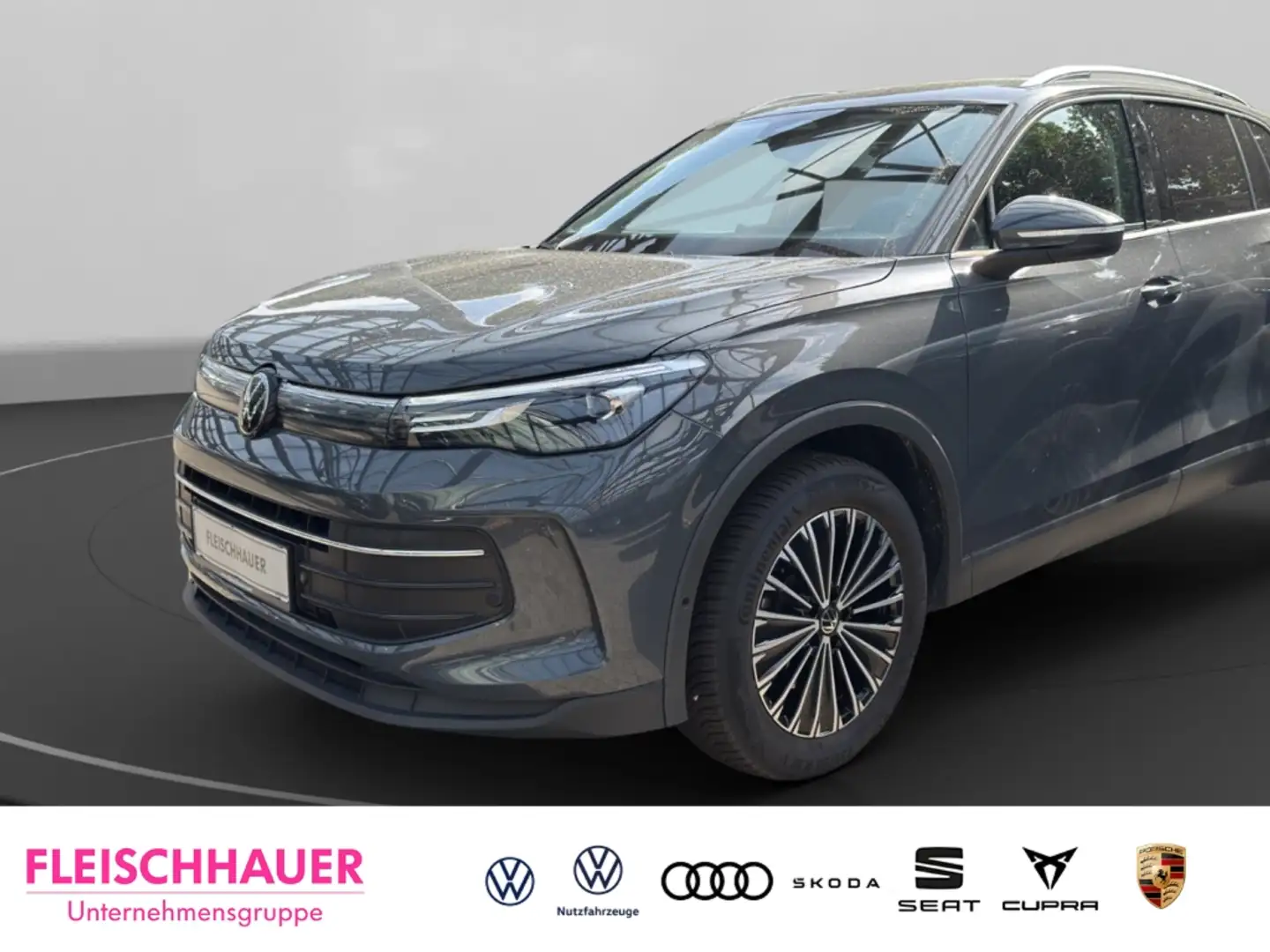 Volkswagen Tiguan 2.0 TDI Life DSG Navi Digitales Cockpit LED ACC Ap Grau - 1