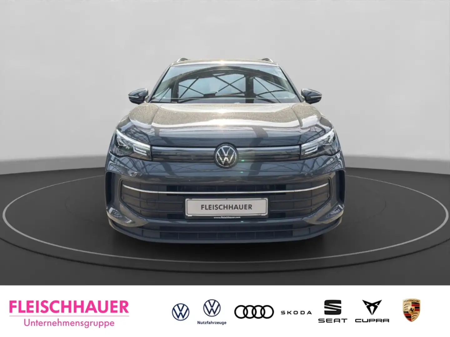 Volkswagen Tiguan 2.0 TDI Life DSG Navi Digitales Cockpit LED ACC Ap Grau - 2
