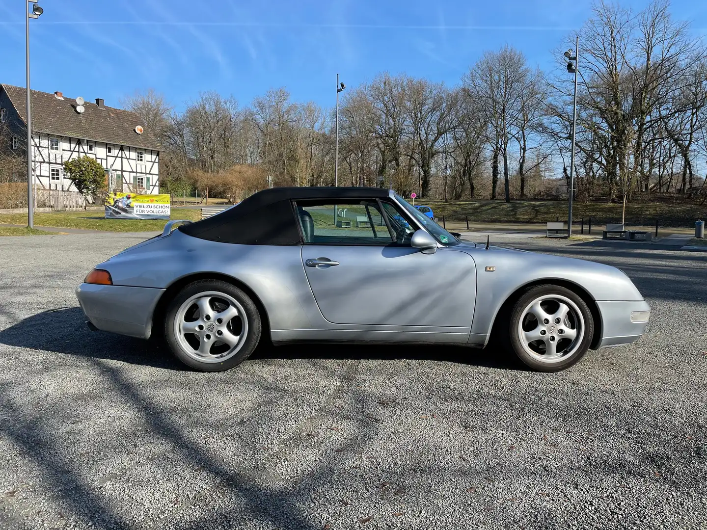 Porsche 993 911 Carrera Cabrio Plateado - 2