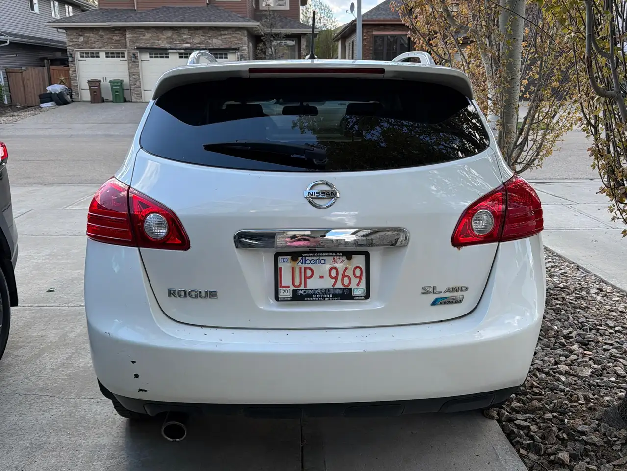 Nissan Rogue снимка Nissan Rogue