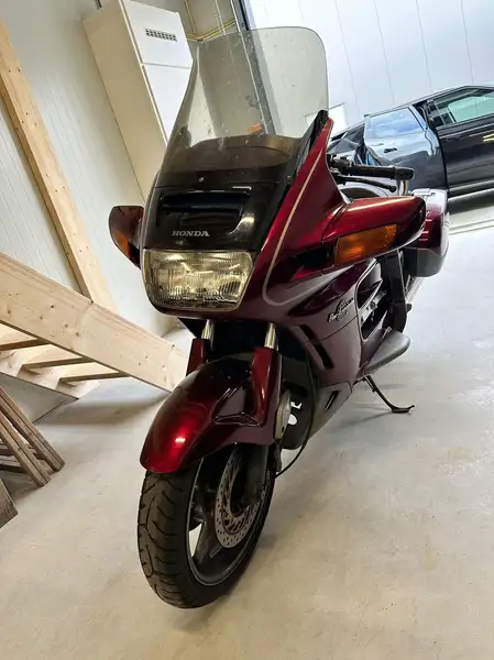 Honda Pan European - foto 4