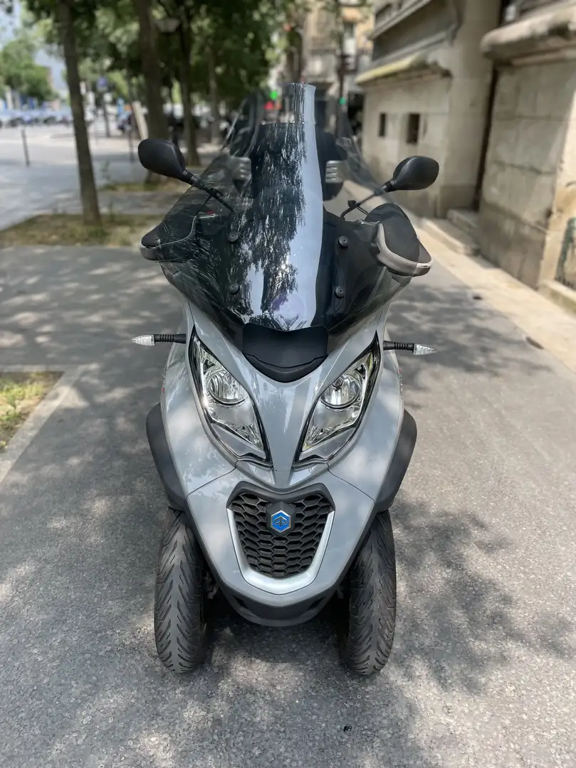 Piaggio MP3 400 Gri - 1