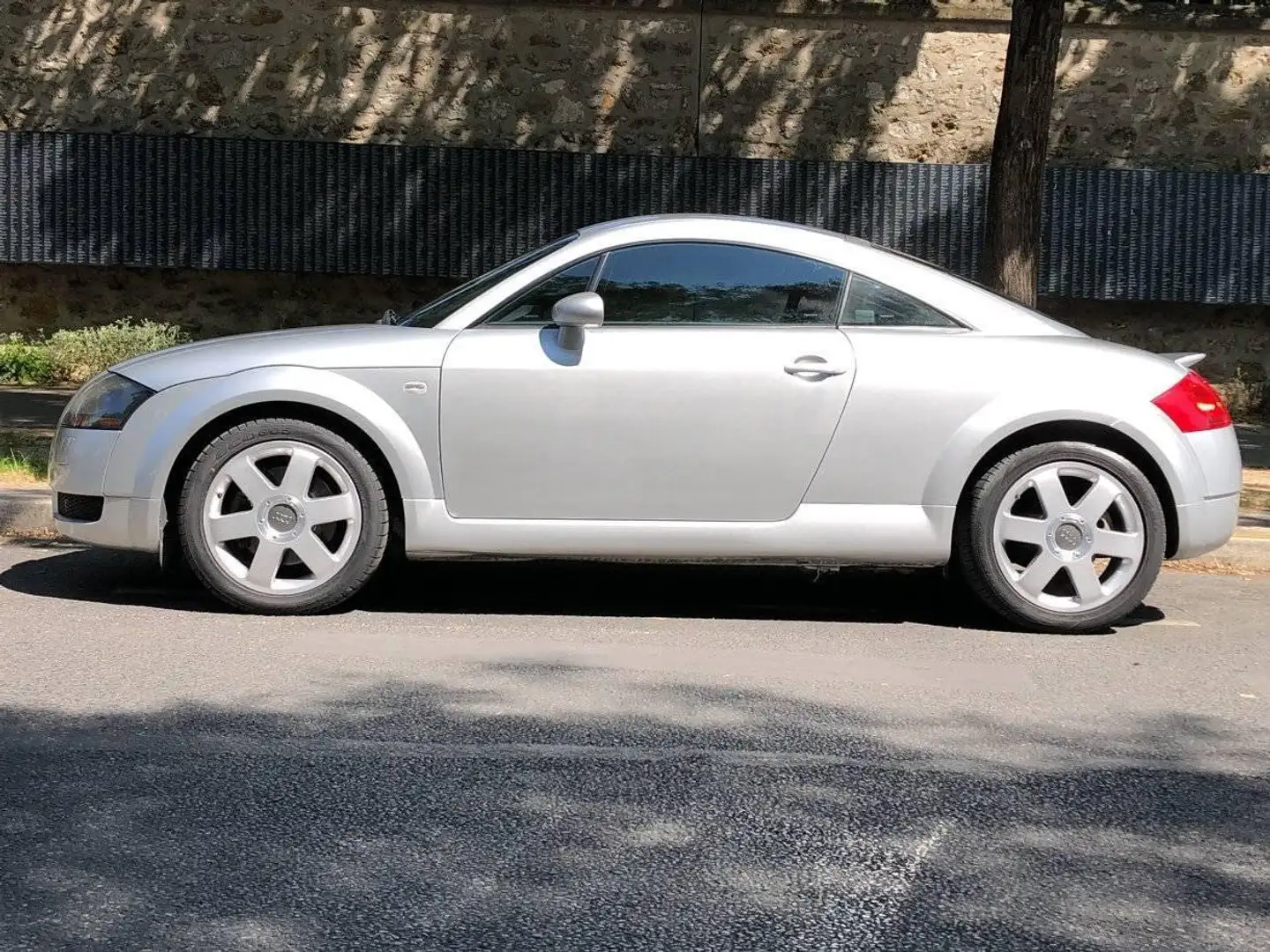 Audi TT 1.8t quattro - 1