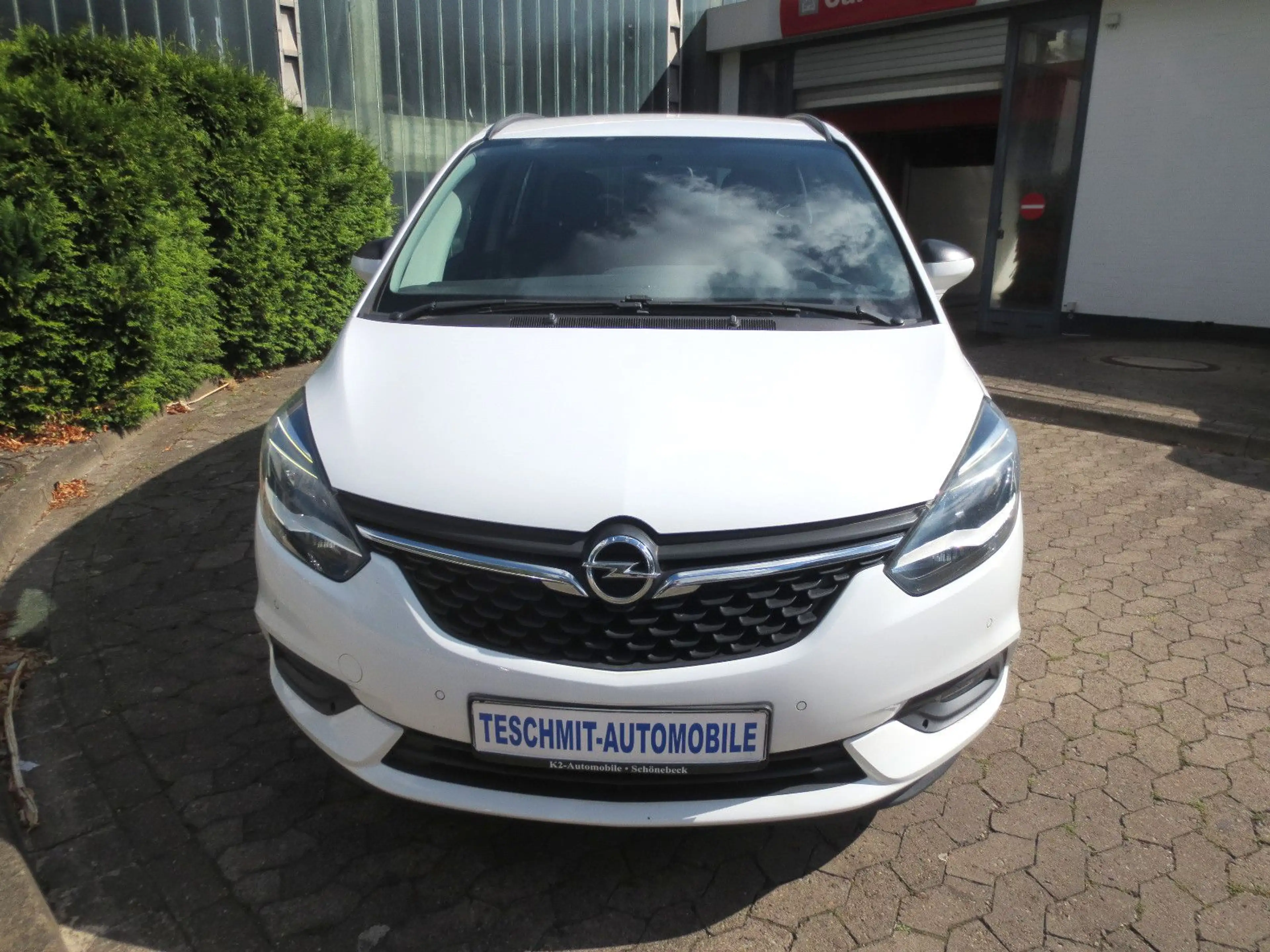 Opel Zafira Tourer C Automatik/AHK/PDC/Klimaaut/1.Hd — photo 10