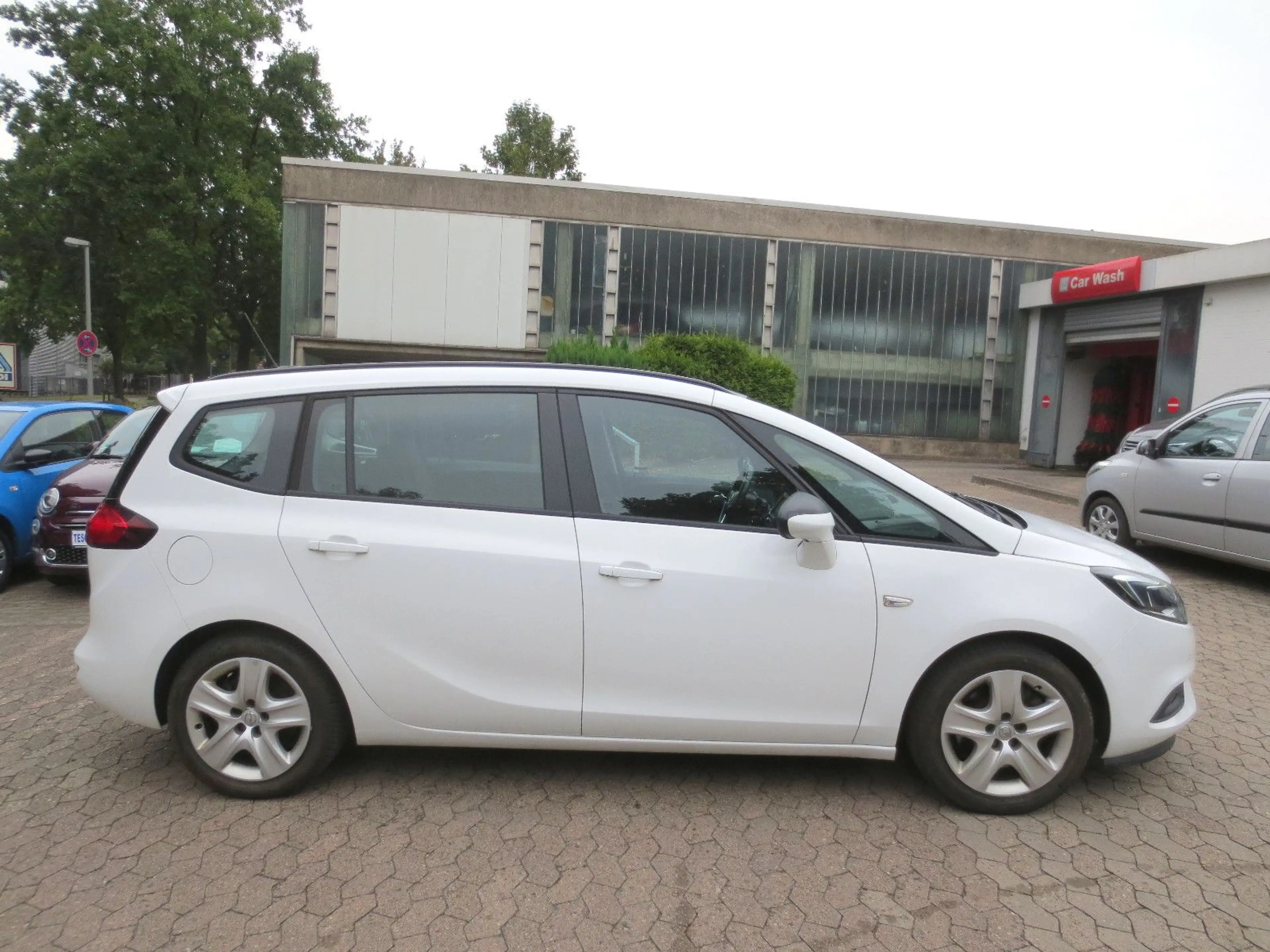 Opel Zafira Tourer C Automatik/AHK/PDC/Klimaaut/1.Hd — photo 6