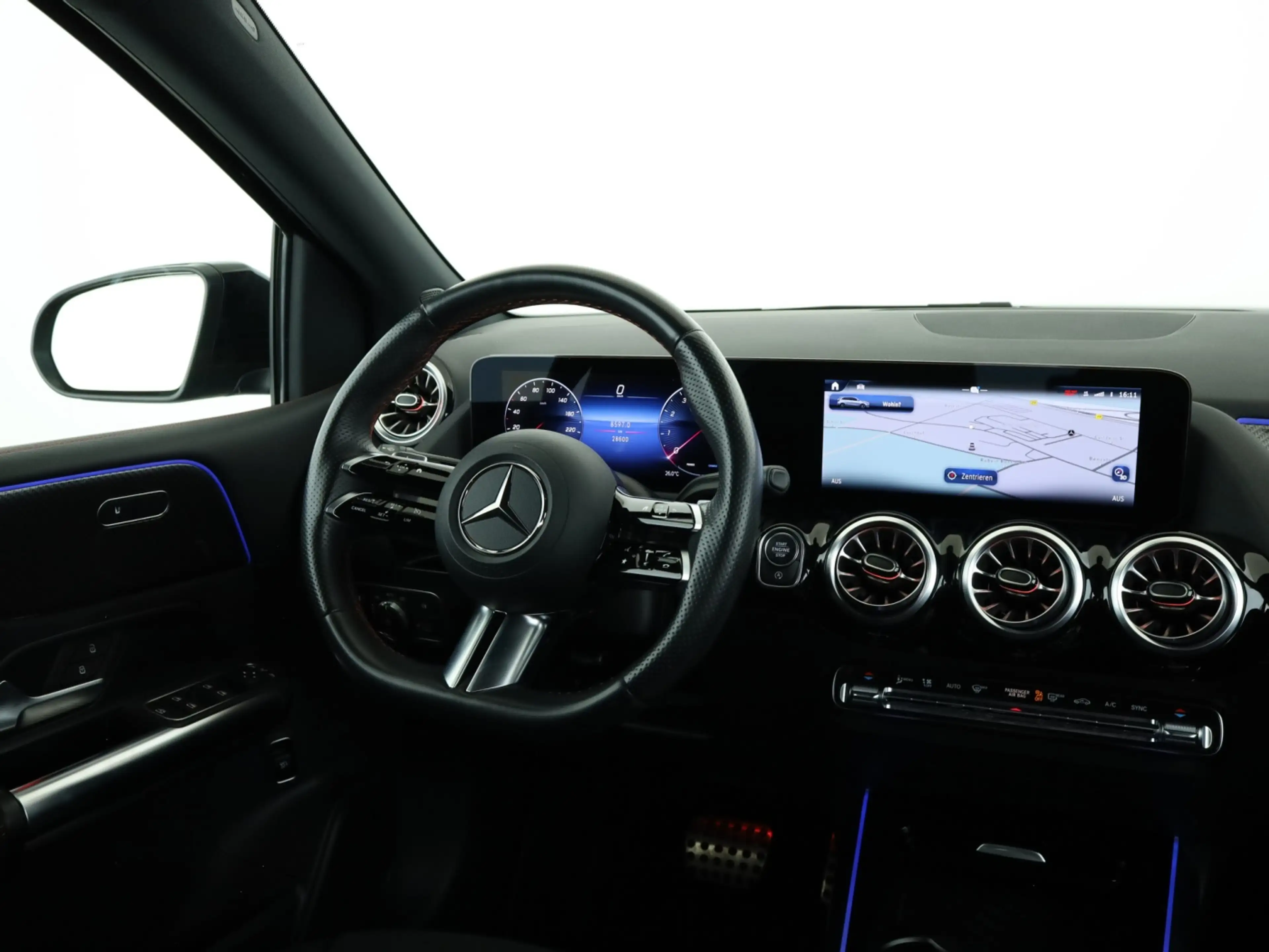 Mercedes-Benz B 220 4M *AMG-Line*Keyless*PTS*Kamera*Multibeam* — photo 10