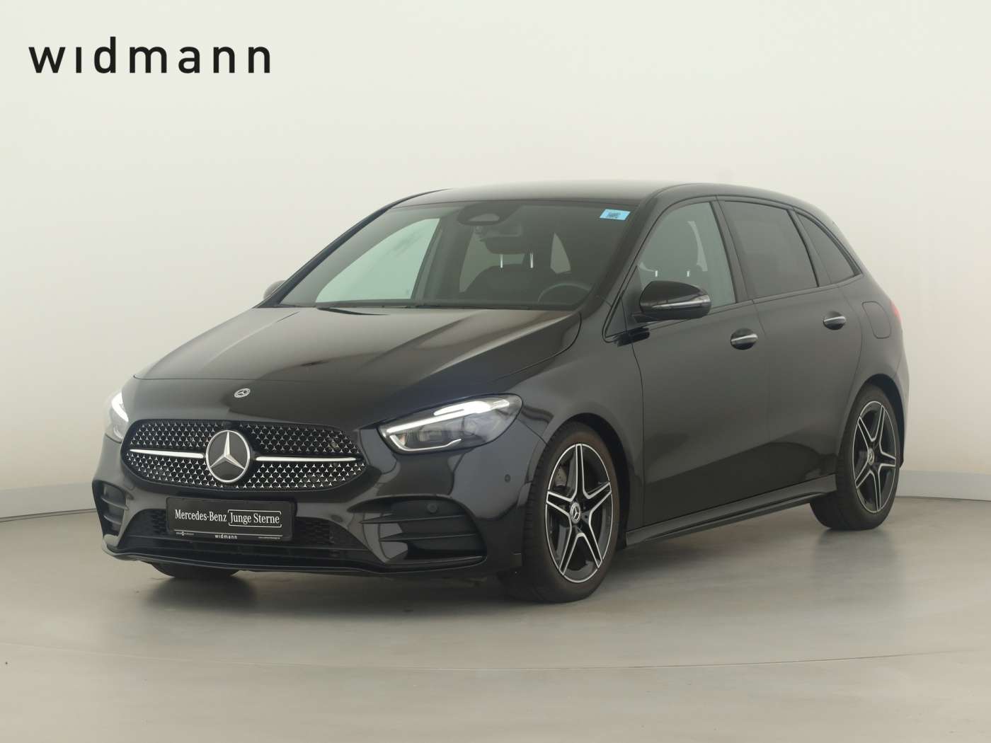 2023 Mercedes Benz B 220