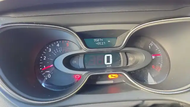 Renault Captur view 12