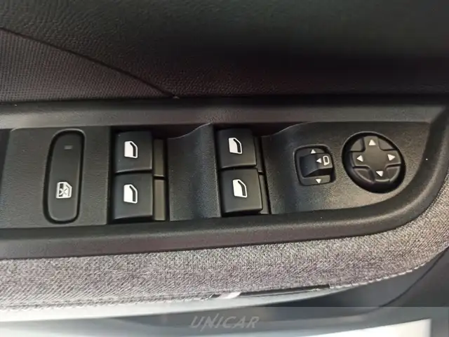 Opel Frontera view 11