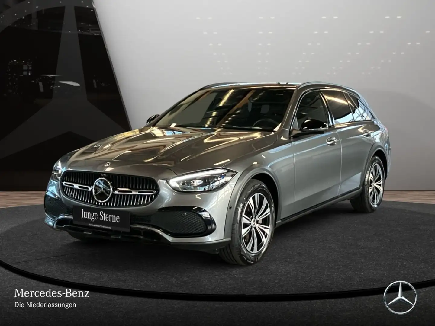 Mercedes-Benz C 200 T 4M AVANTG+NIGHT+PANO+360+AHK+KEYLESS+9G Grau - 2