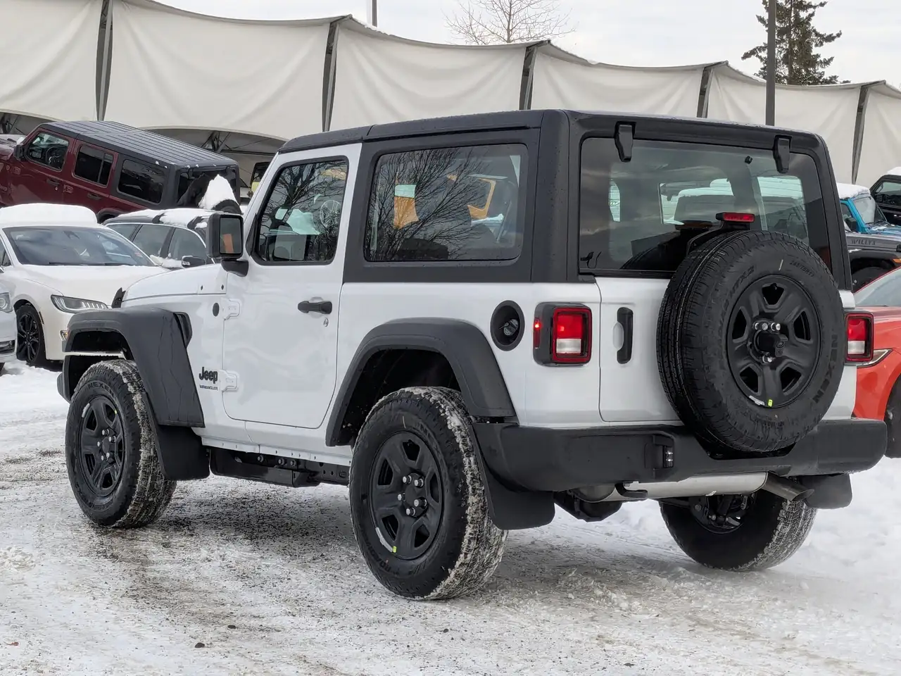 Jeep Wrangler снимка Jeep Wrangler