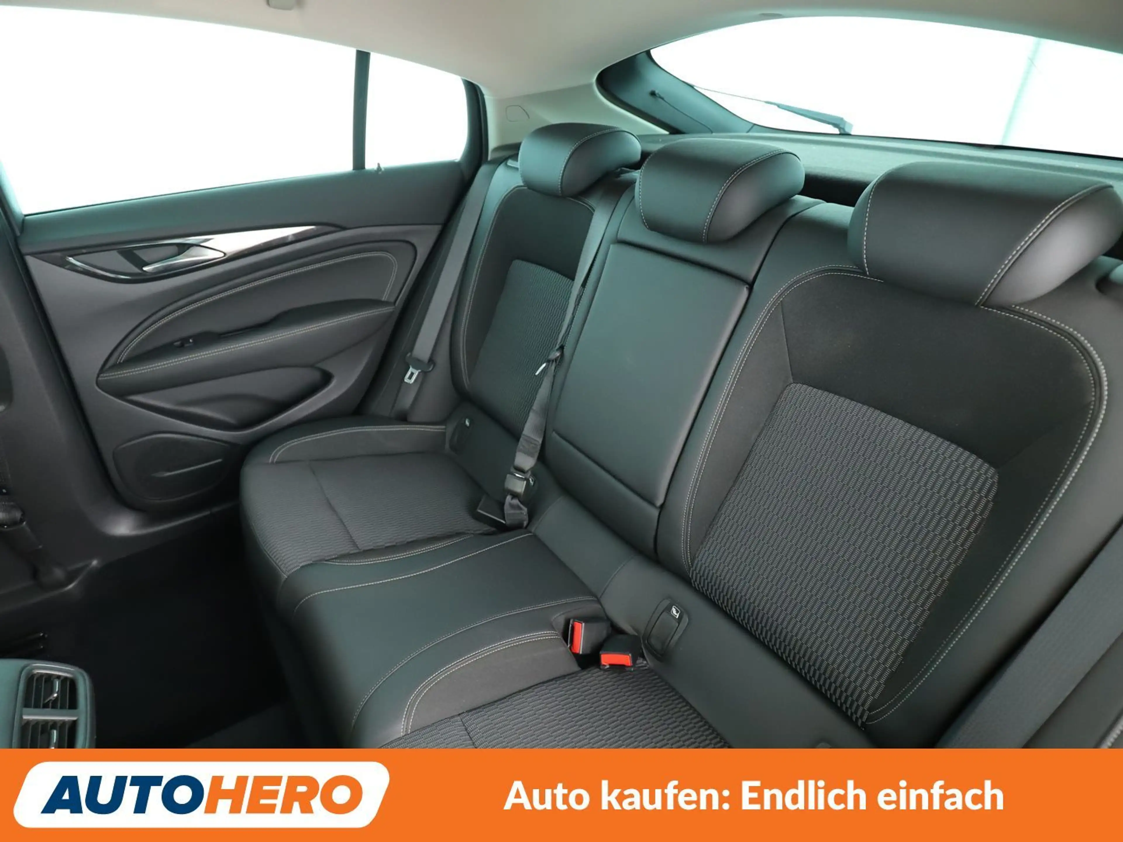 Opel Insignia 1.6 CDTI DPF Dynamic *NAVI*CAM*LED*TEMPO*SHZ*LHZ* — photo 14