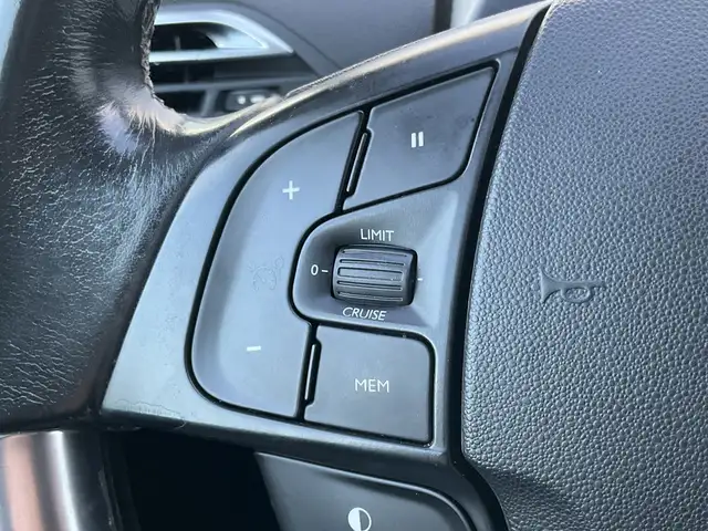 Citroen C4 Picasso view 7