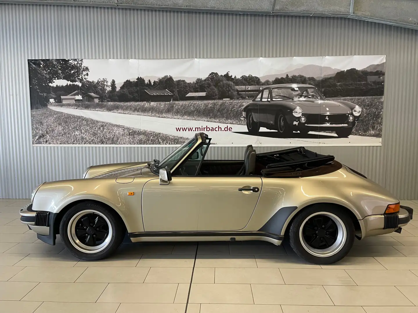 Porsche 911 3.2 Werksturbolook Cabriolet Deutsch 50.600km Bronze - 1