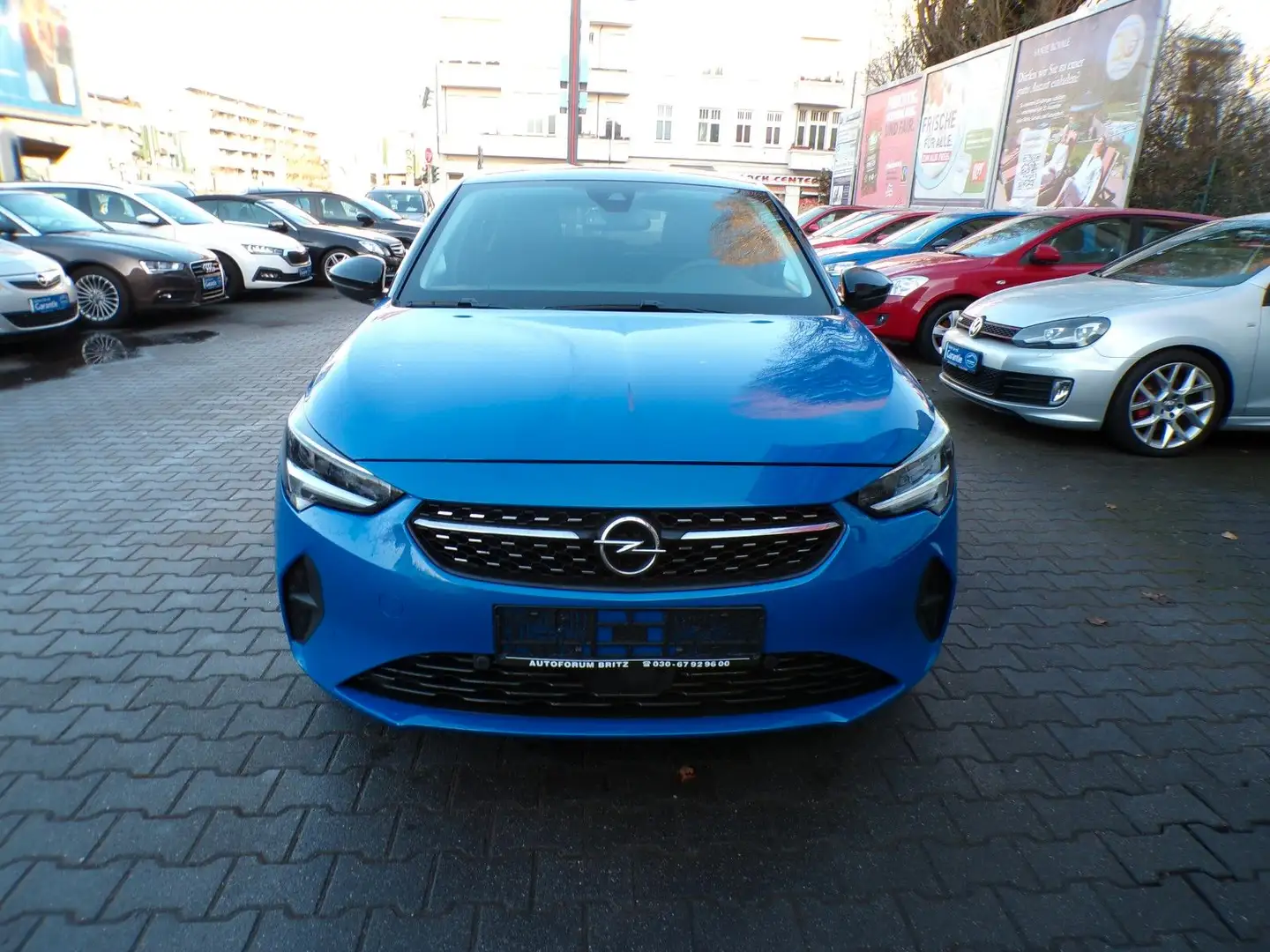 Opel Corsa 1.2 Direct Inj Turbo 74kW Blau - 2