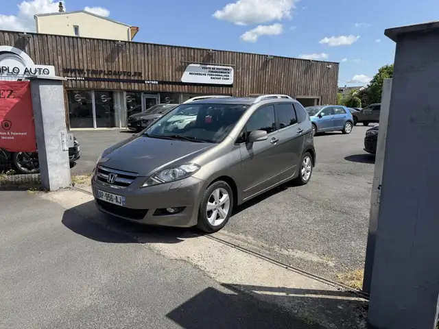 Honda FR-V 2.2 i-CTDi -  140 clim + Toit ouvrant + attelage
