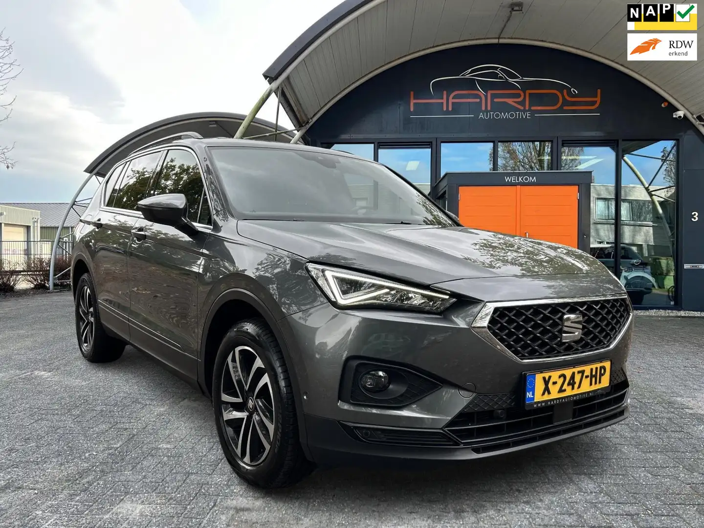 SEAT Tarraco 1.5 TSI 7-Pers Trekh Digi Dashboard Rijklaarprijs! Gris - 1