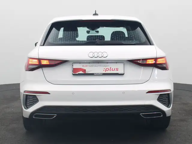 Audi A3 view 6