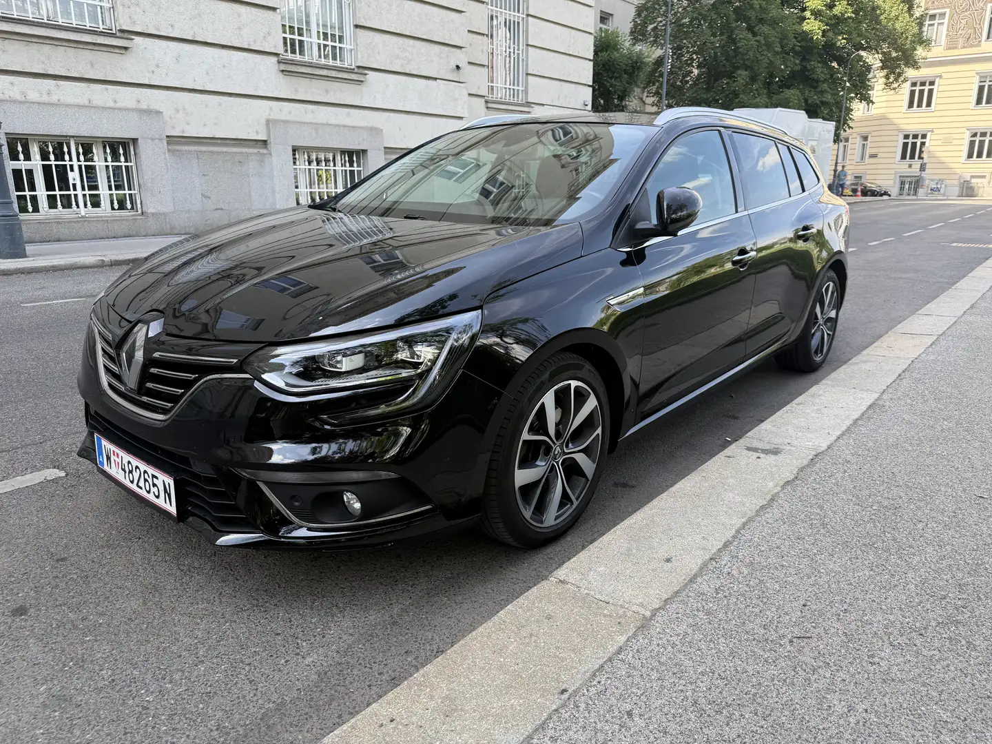 Renault Megane Mégane Grandtour Bose Energy dCi 130 - 2