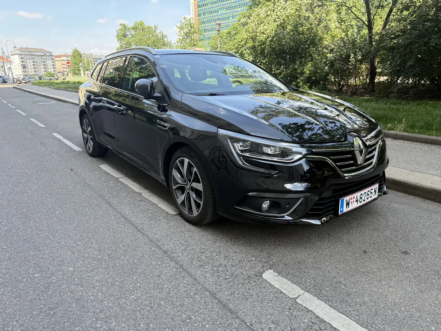 Renault Megane Mégane Grandtour Bose Energy dCi 130 - 1