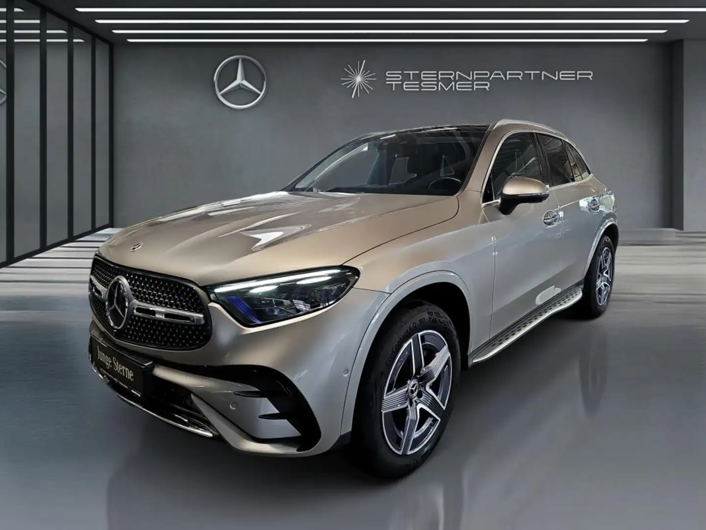 Mercedes-Benz GLC 300 de 4M AMG+MBUX+DIGITAL+HuD+PANO+360°+AHK Argent - 1