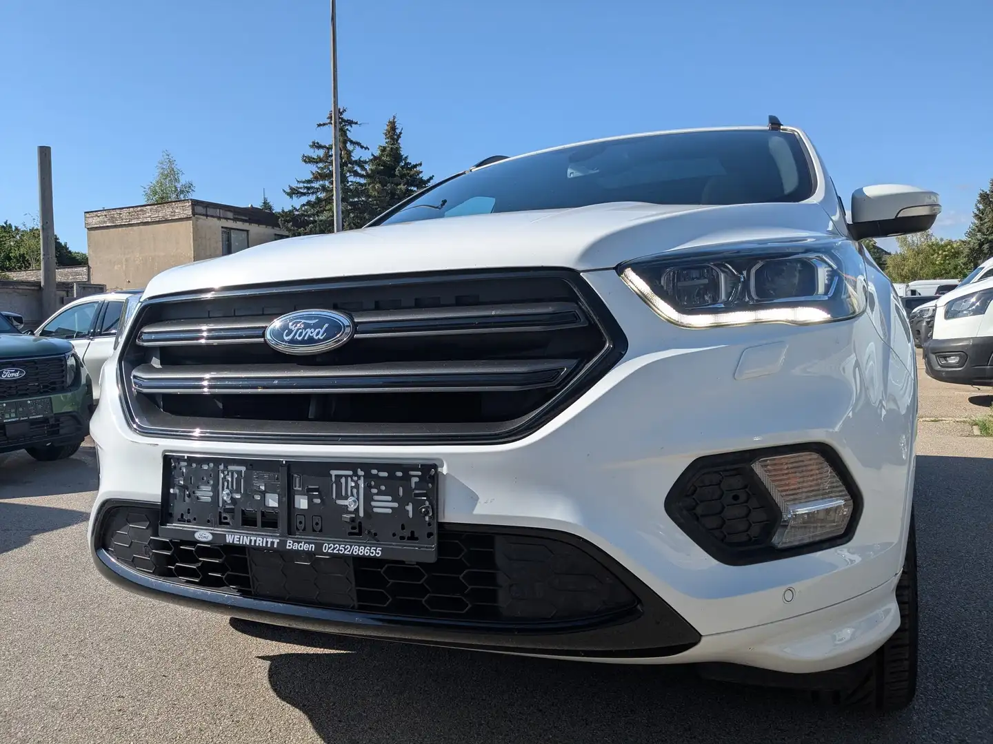 Ford Kuga ST-Line Weiß - 1