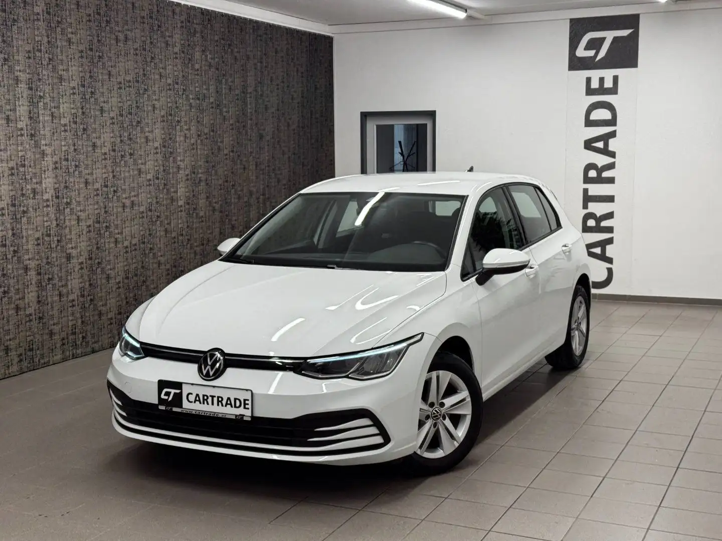 Volkswagen Golf VIII 2.0 TDI Life /LED/VIRTUAL/ACC/NAVI/ Weiß - 2