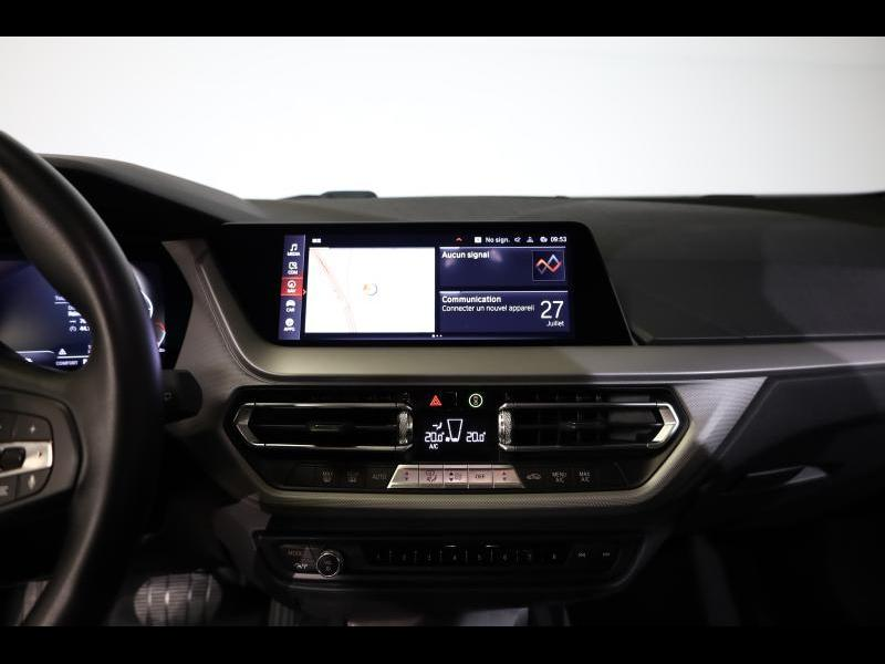 BMW 118 i Hatch — photo 11